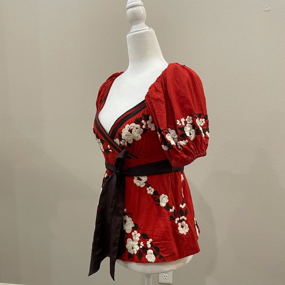 Anthropologie red floral puff sleeve blouse - Picture 5 of 13